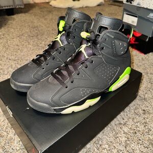 Air Jordan Retro 6 Black/Volt Green Size 9 Men’s